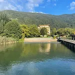 Seeappartement Luna Am Ossiachersee Mit Privatem Seezugang, Hallenbad, Skiarena Gerlitzen *