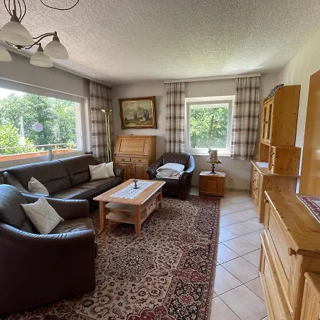 Daire Seeappartement Luna Am Ossiachersee Mit Privatem Seezugang, Hallenbad, Skiarena Gerlitzen Bodensdorf